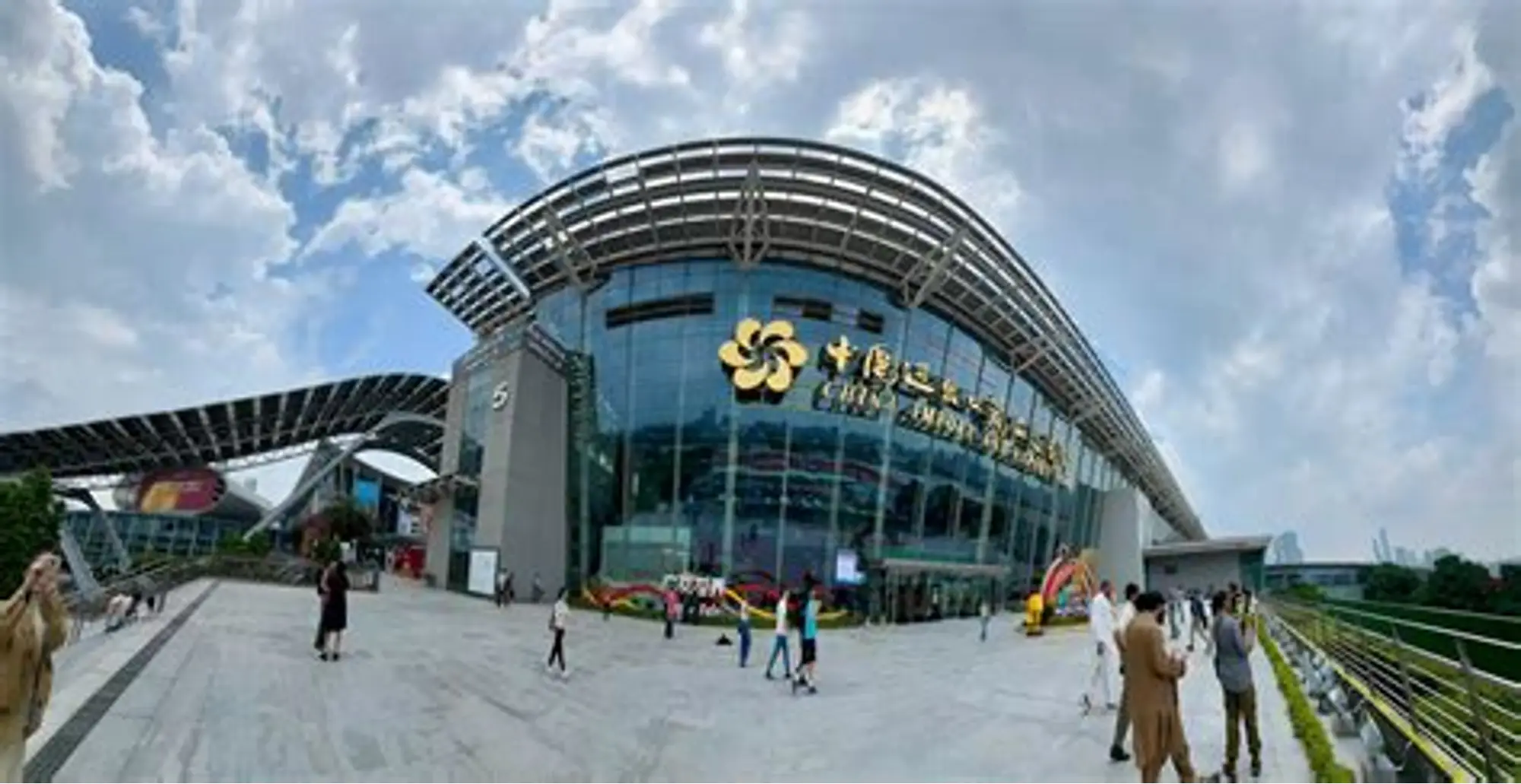 What Actually Happens at the Canton Fair